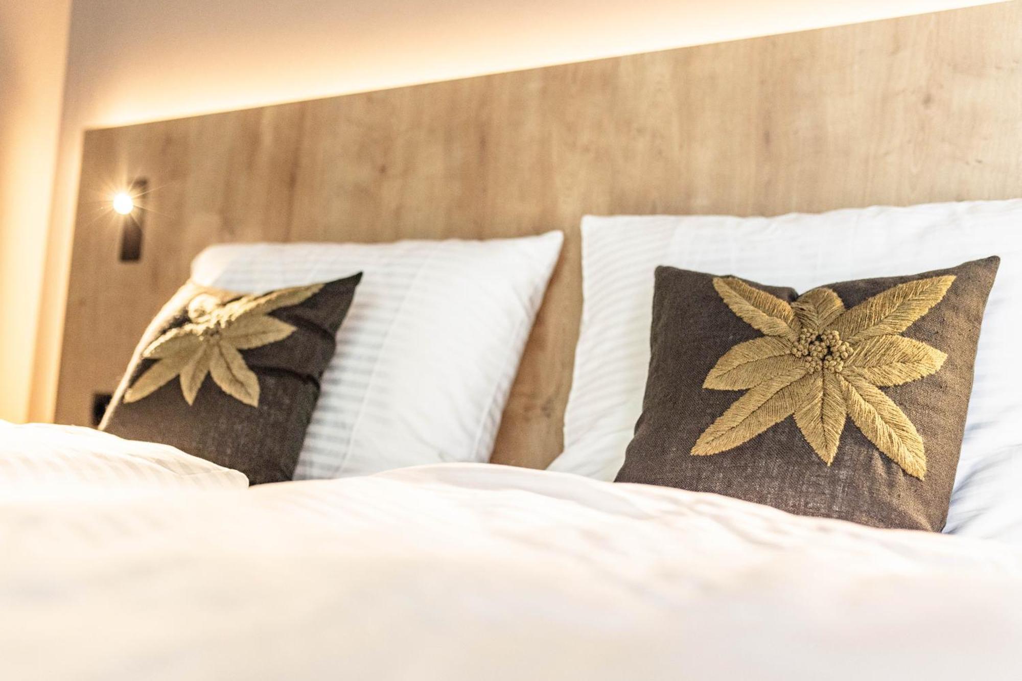 Villa Hubertus Luxuria Nova Suites - Adults Friendly Naturns Exterior foto